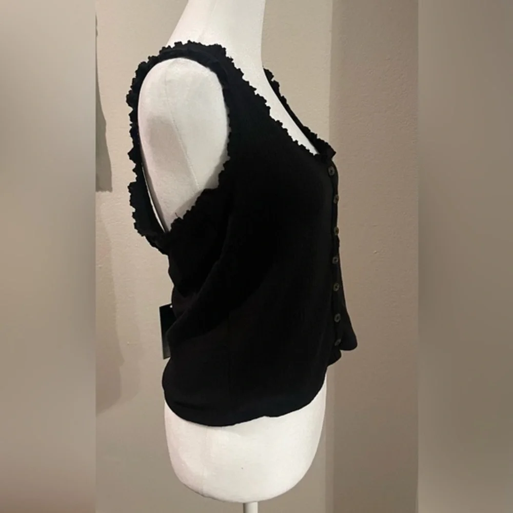 NWT Women’s Medium Tank Top Black Shirt. - Picture 6 of 6